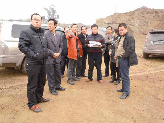 地方政府对拟定的内江至威远高速公路现场进行了踏勘,本项目是 四川省